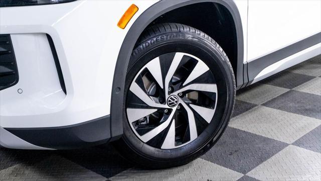 Photo of 2025 Pure White Volkswagen Tiguan
