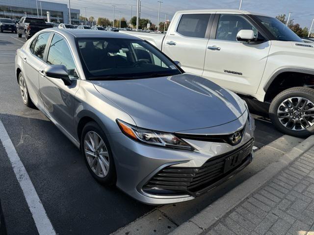 Photo of 2022 Celestial Silver Metallic Toyota Camry