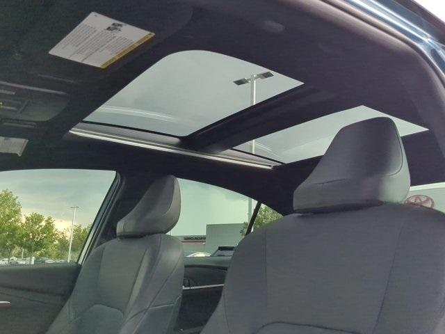 Photo of 2025 Ocean Gem/Midnight Black Metallic Toyota Camry