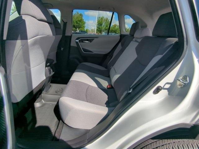 Photo of 2022 White Toyota RAV4