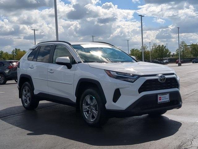 Photo of 2022 White Toyota RAV4