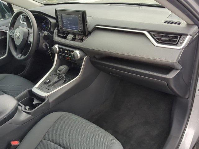 Photo of 2019 Silver Sky Metallic Toyota RAV4 Hybrid