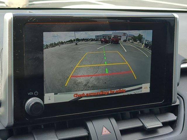 Photo of 2024 Ice Cap Toyota RAV4