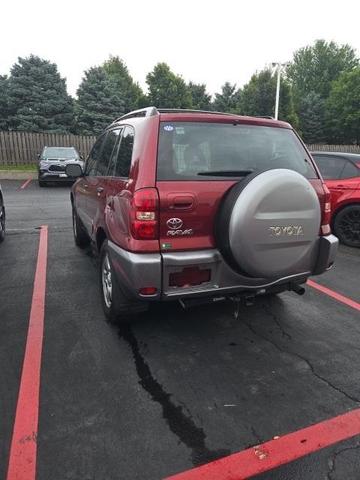 Photo of 2005 Salsa Red Pearl Toyota RAV4