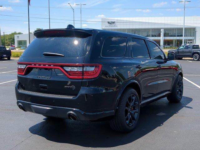 Photo of 2023 DB Black Crystal Clearcoat Dodge Durango