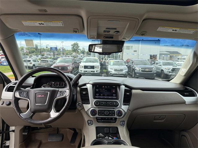 Photo of 2015 White Diamond Clearcoat GMC Yukon XL