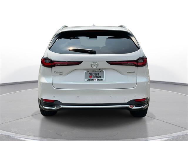 Photo of 2025 Rhodium White Premium Mazda CX-90 PHEV