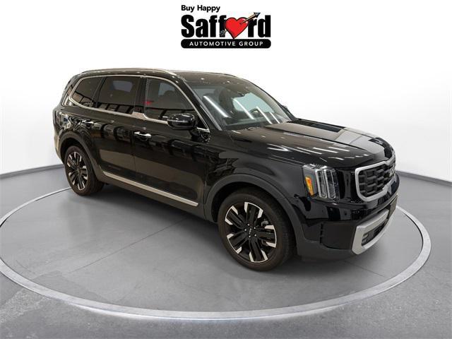 Photo of 2024 Ebony Black Kia Telluride