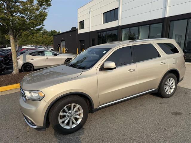 Photo of 2014 Sandstone Pearlcoat Dodge Durango