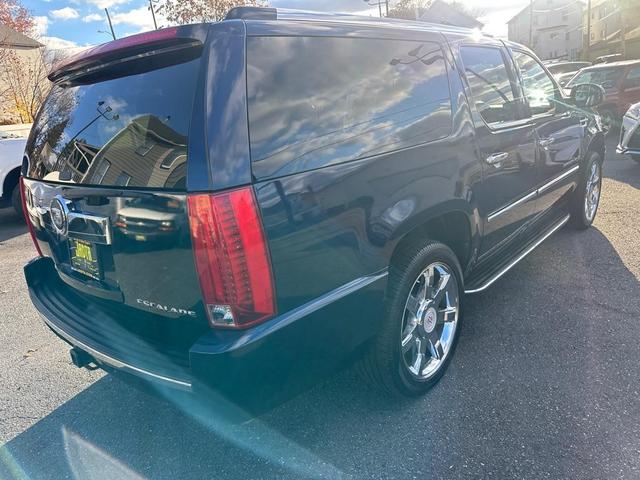 Photo of 2008 Dark Blue Cadillac Escalade ESV