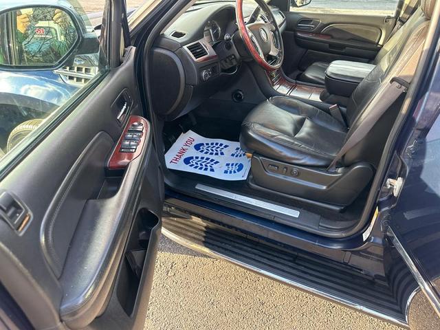 Photo of 2008 Dark Blue Cadillac Escalade ESV
