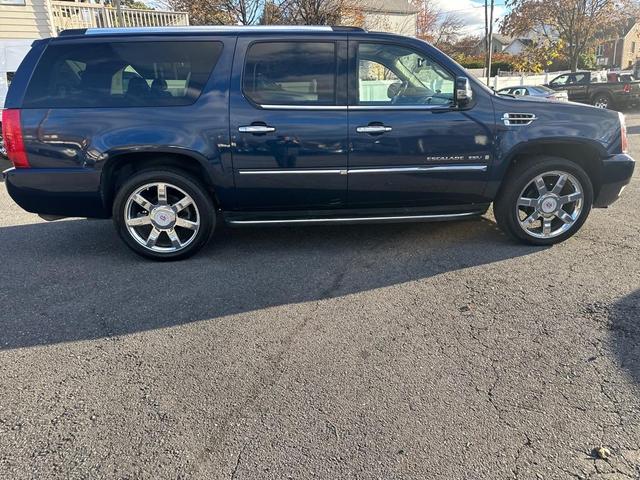 Photo of 2008 Dark Blue Cadillac Escalade ESV