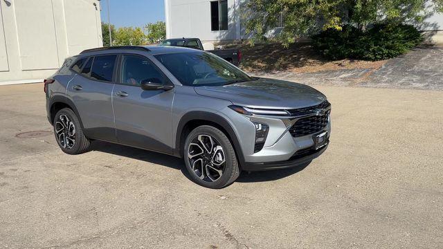 Photo of 2026 Sterling Gray Metallic Chevrolet Trax