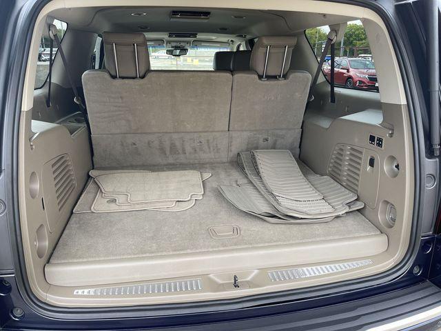 Photo of 2019 Blue Velvet Metallic Chevrolet Suburban