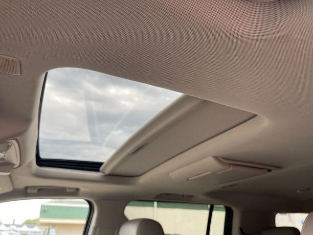 Photo of 2019 Blue Velvet Metallic Chevrolet Suburban