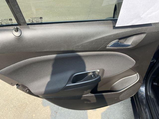 Photo of 2017 Tungsten Metallic Chevrolet Cruze