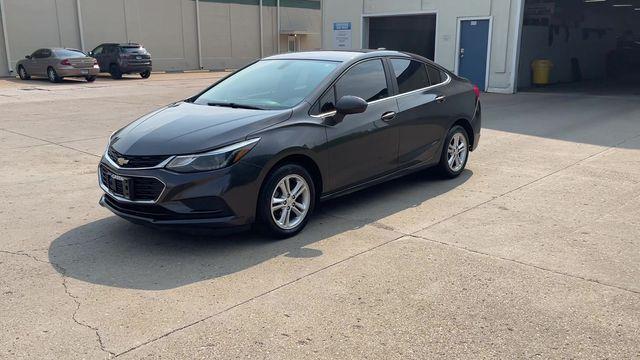 Photo of 2017 Tungsten Metallic Chevrolet Cruze