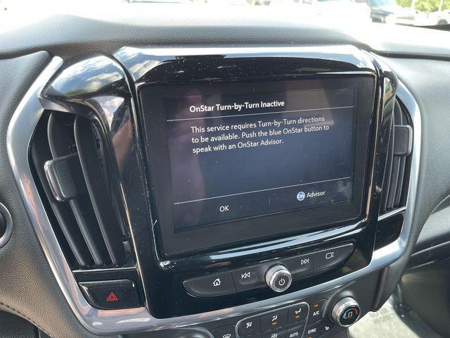 Photo of 2022 Mosaic Black Metallic Chevrolet Traverse
