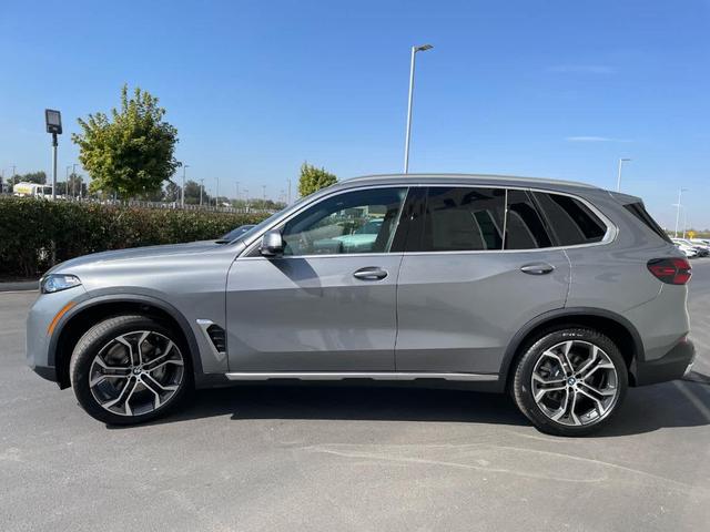 Photo of 2026 Gray Metallic BMW X5
