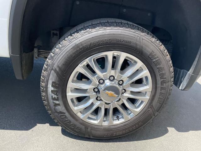 Photo of 2022 Summit White Chevrolet Silverado 2500