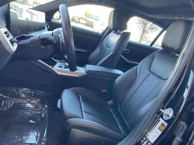 Photo of 2025 Black Sapphire Metallic BMW 330
