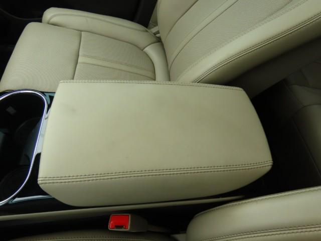 Photo of 2022 Pristine White Metallic Tri-Coat Lincoln Nautilus