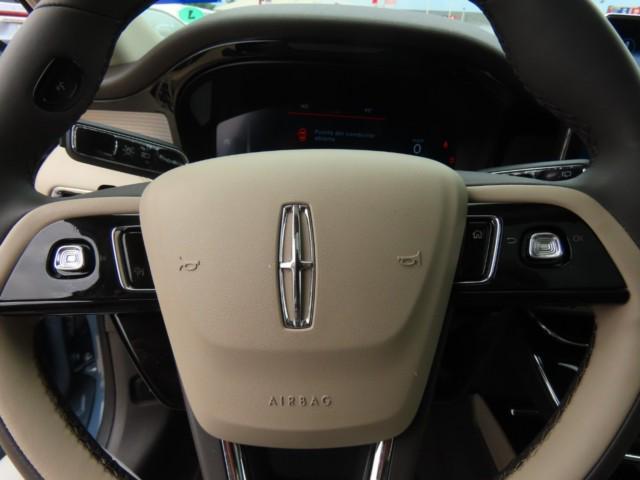 Photo of 2024 Whisper Blue Metallic Clearcoat Lincoln Corsair