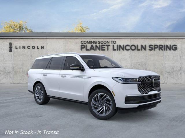 Photo of 2025 Pristine White Metallic Tri-Coat Lincoln Navigator