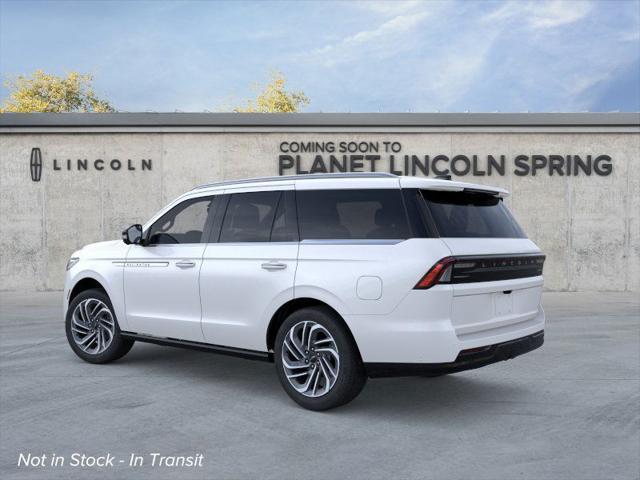 Photo of 2025 Pristine White Metallic Tri-Coat Lincoln Navigator