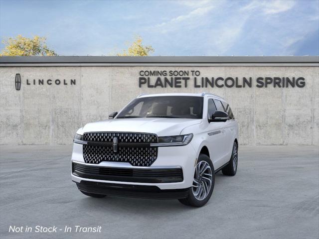 Photo of 2025 Pristine White Metallic Tri-Coat Lincoln Navigator