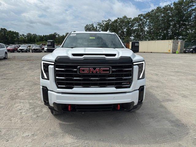 Photo of 2025 White GMC Sierra 2500