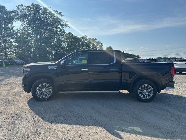 Photo of 2025 Black GMC Sierra 1500