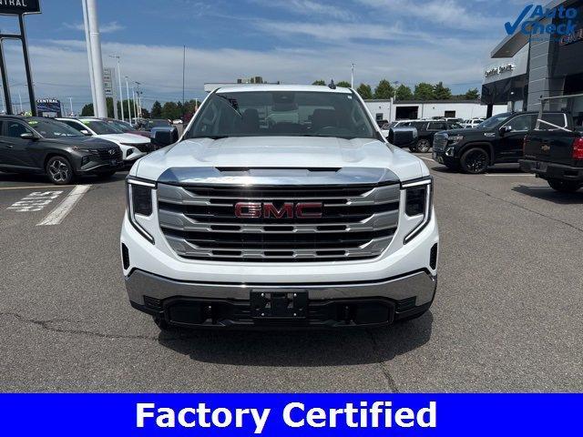 Photo of 2023 Summit White GMC Sierra 1500