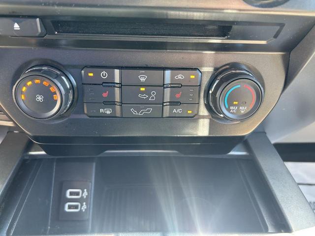 Photo of 2017 Oxford White Ford F-150