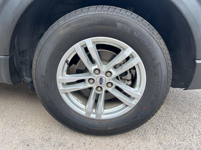 Photo of 2022 Forged Green Metallic Ford Explorer