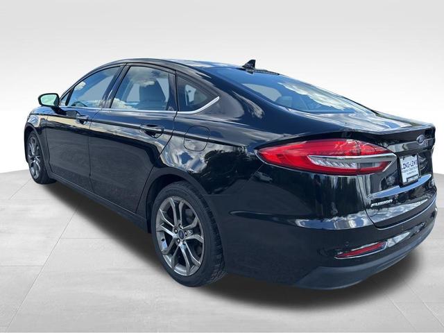 Photo of 2020 Black Metallic Ford Fusion