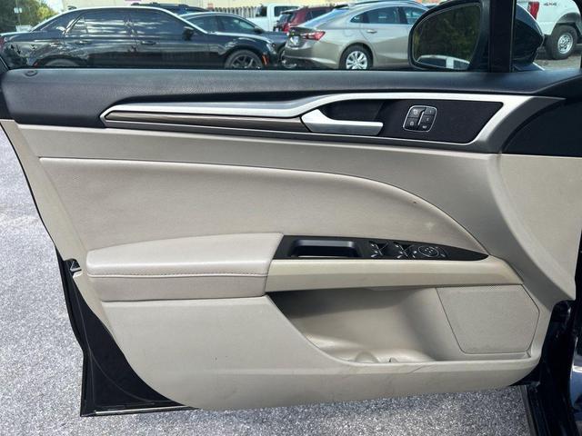 Photo of 2020 Black Metallic Ford Fusion