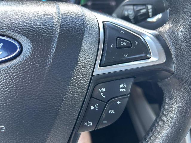 Photo of 2020 Black Metallic Ford Fusion