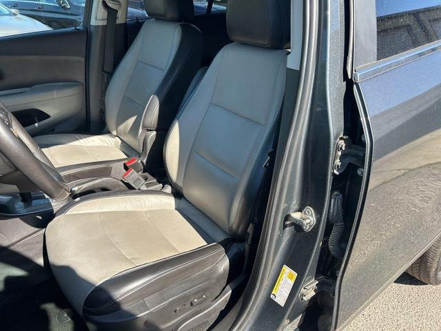 Photo of 2016 Cyber Gray Metallic Chevrolet Trax