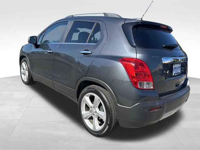 Photo of 2016 Cyber Gray Metallic Chevrolet Trax