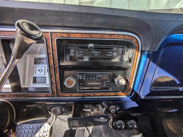 Photo of 1979 Midnight Blue Metallic Ford Bronco