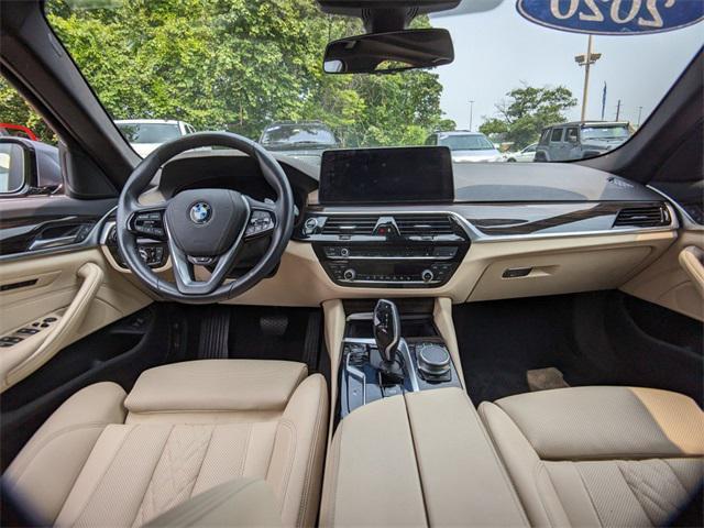 Photo of 2021 Bluestone Metallic BMW 530