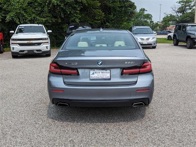 Photo of 2021 Bluestone Metallic BMW 530