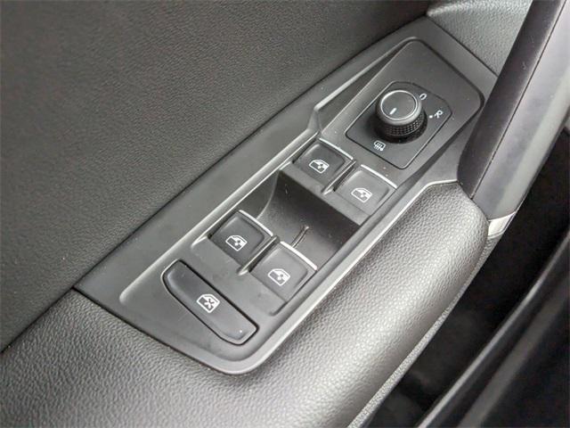 Photo of 2020 Platinum Gray Metallic Volkswagen Tiguan