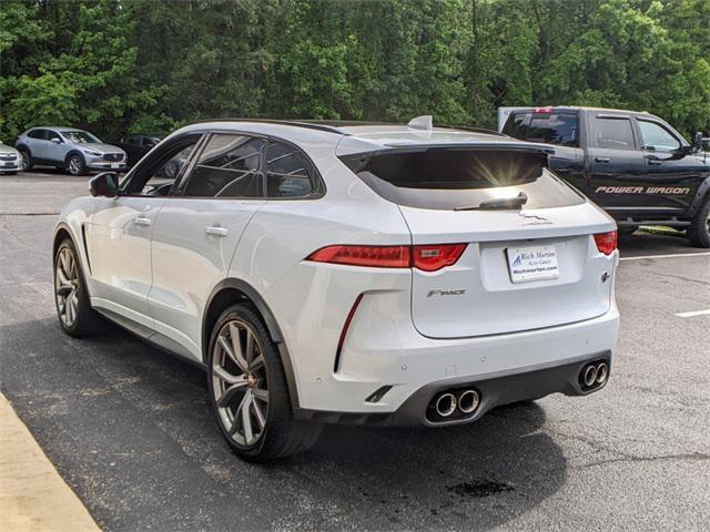 Photo of 2019 Yulong White Metallic Jaguar F-PACE