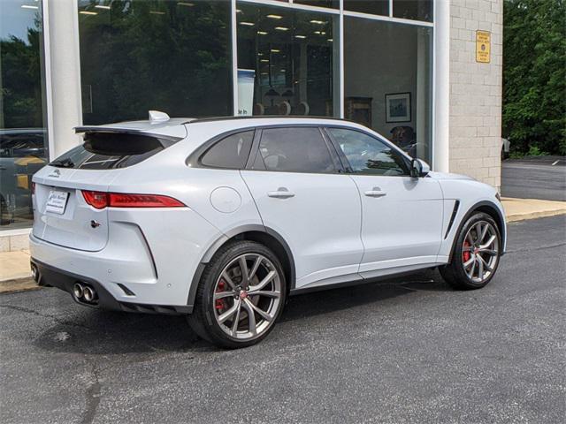 Photo of 2019 Yulong White Metallic Jaguar F-PACE
