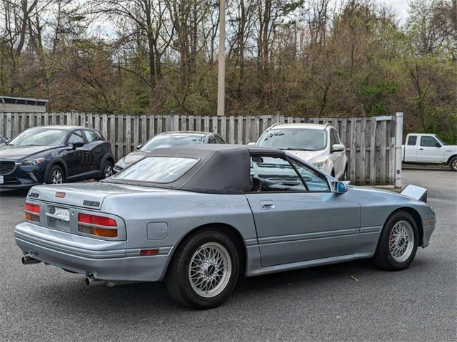 Photo of 1988 Silver Mazda RX-7