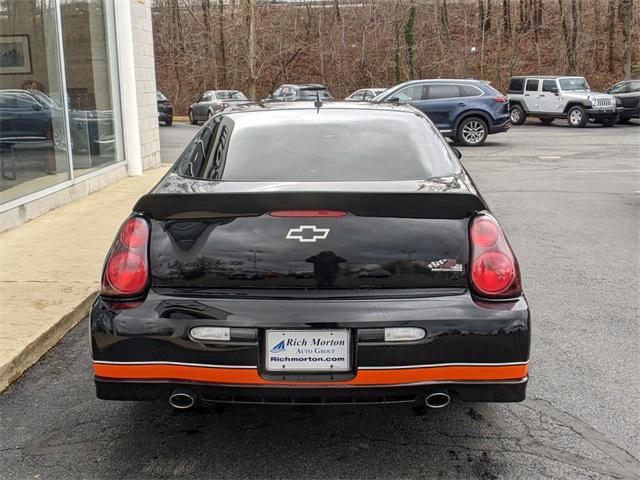 Photo of 2005 Smokin Asphalt Chevrolet Monte Carlo