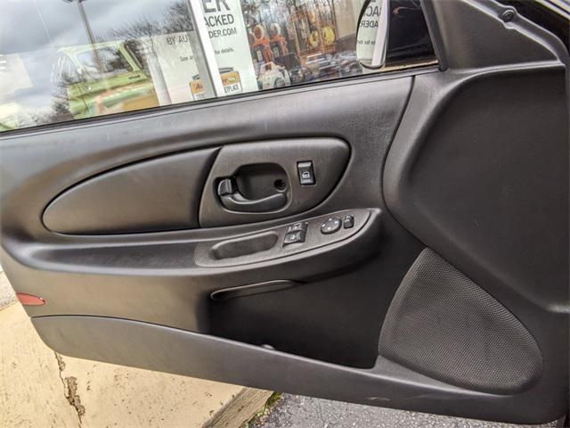 Photo of 2005 Smokin Asphalt Chevrolet Monte Carlo