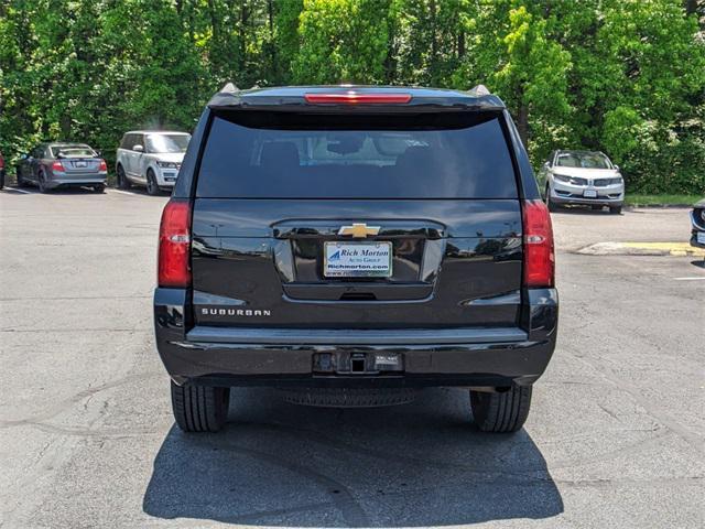 Photo of 2016 Black Chevrolet Suburban